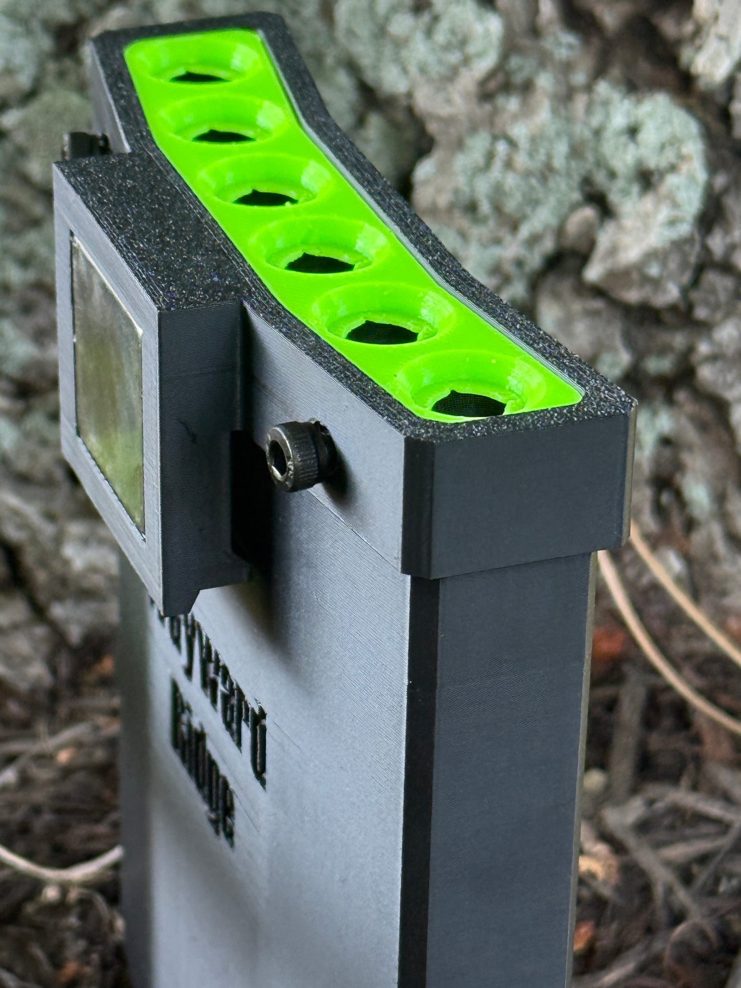Magnetic Pocket Quiver v2
